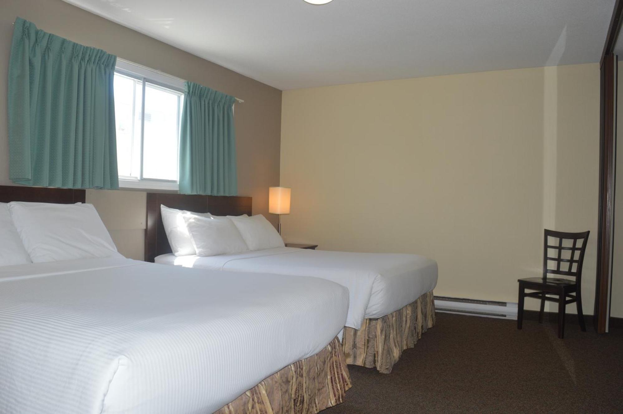 Siesta Suites Kelowna Dış mekan fotoğraf